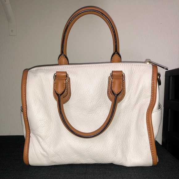 Michael Kors “Margo” White/Tan Leather purse - Picture 6 of 6